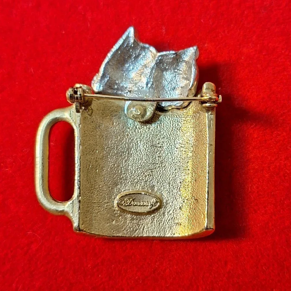 Danecraft Cats in Cup 